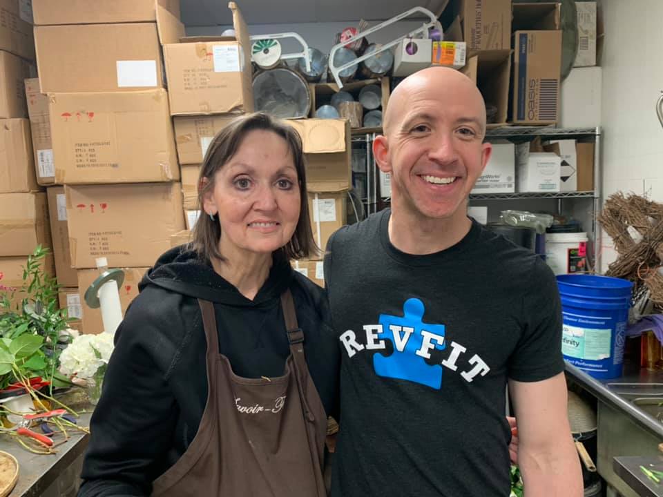 57536410_2374723052540216_4240063878651707392_n